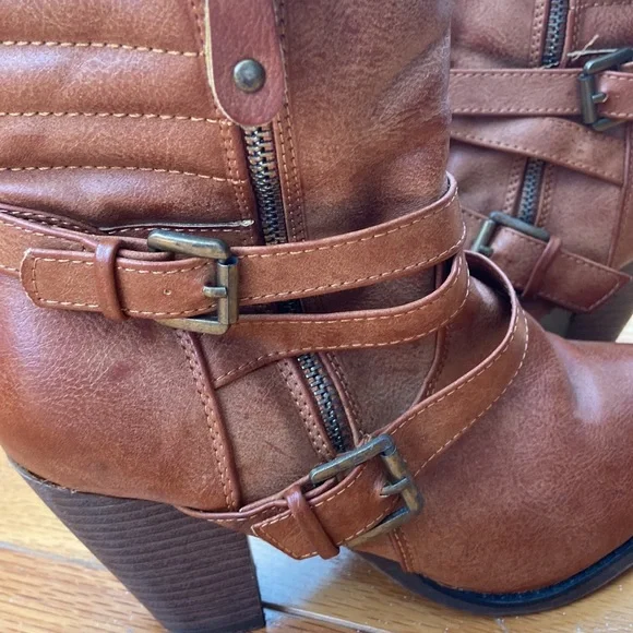 Brown Booties - Picture 3 of 6